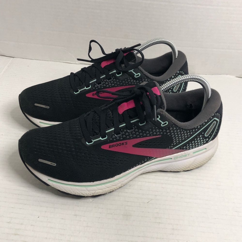 Brooks Sneakers Womens Size 9.5 Ghost 14 Black Pink Running Shoes